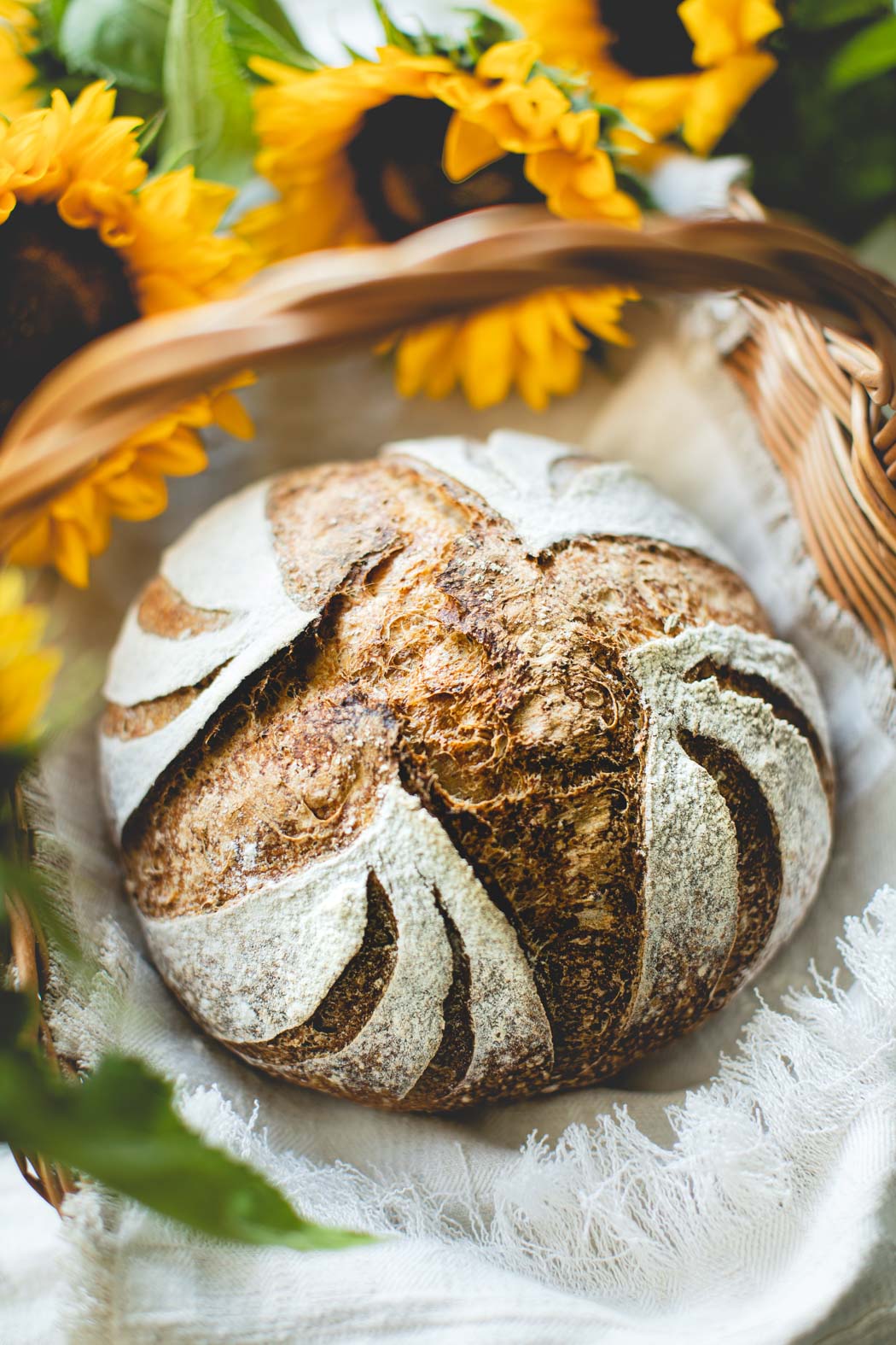 Weizenschrot-Sauerteigbrot-2